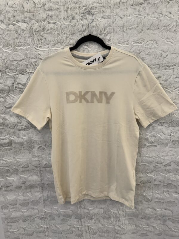 T-shirt DKNY estampado relieve