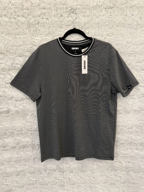 T-shirt DKNY