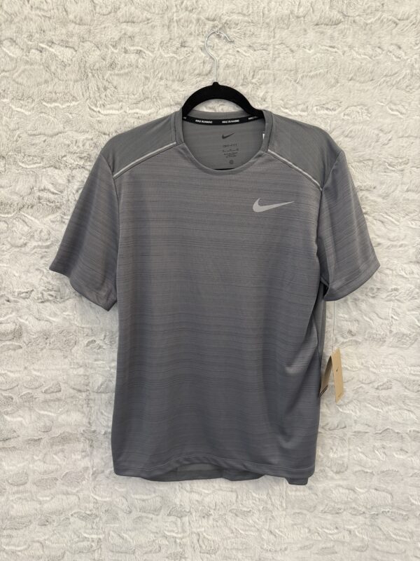 T-shirt Nike