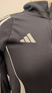 Chamarra Adidas clásica - Imagen 3